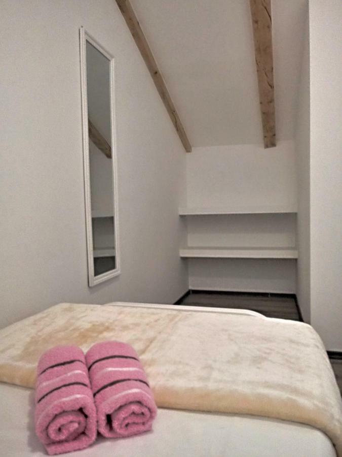 Apartmani Marijana Σίμπενικ Εξωτερικό φωτογραφία